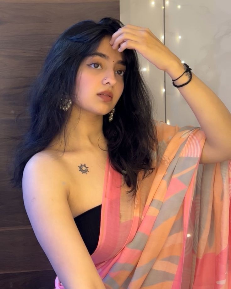 Trendy-Hijab-Girl-DP