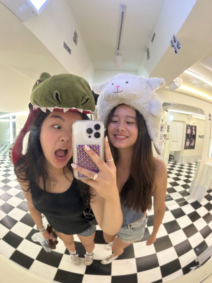 friends-group-dp-and-name