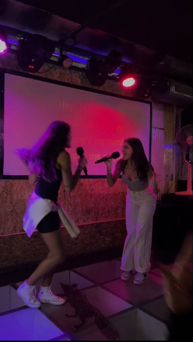 friends-group-dp-best