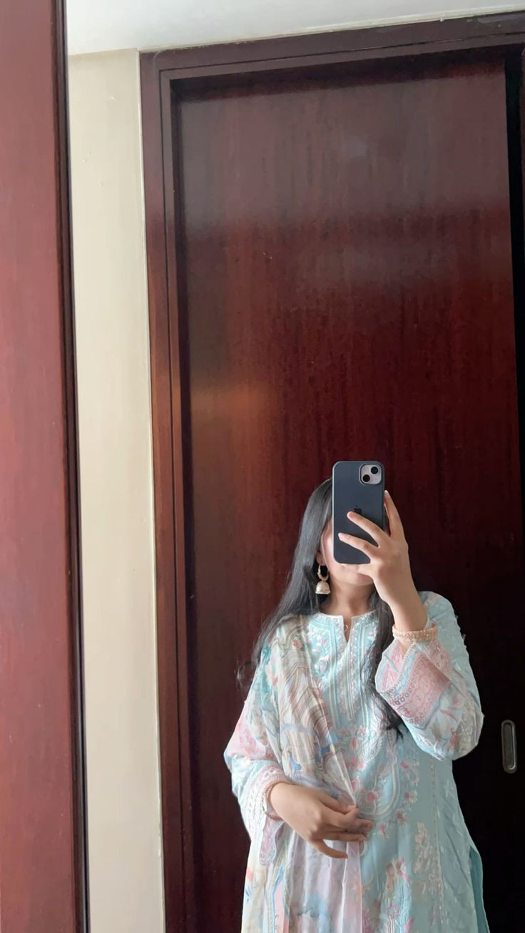 hidden-face-stylish-dp-for-girls