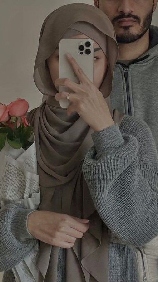 romantic-islamic-couple-dp