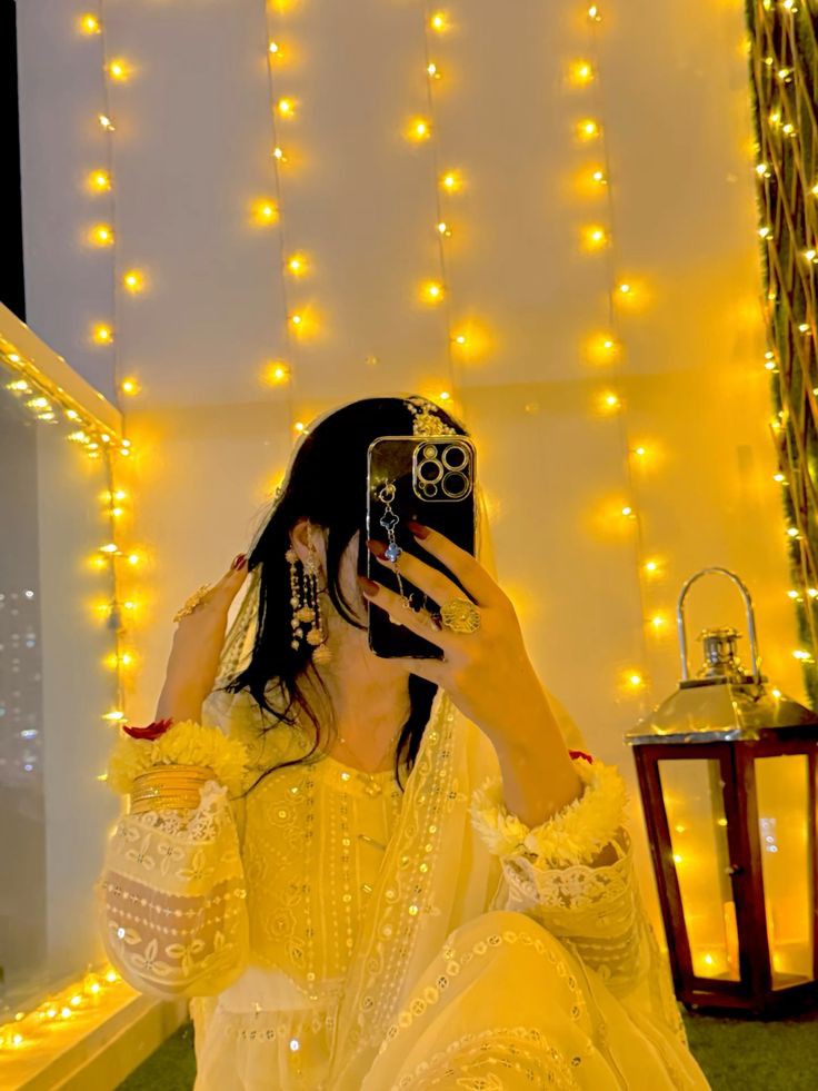 boy-mirror-selfie-dp-for-instagram