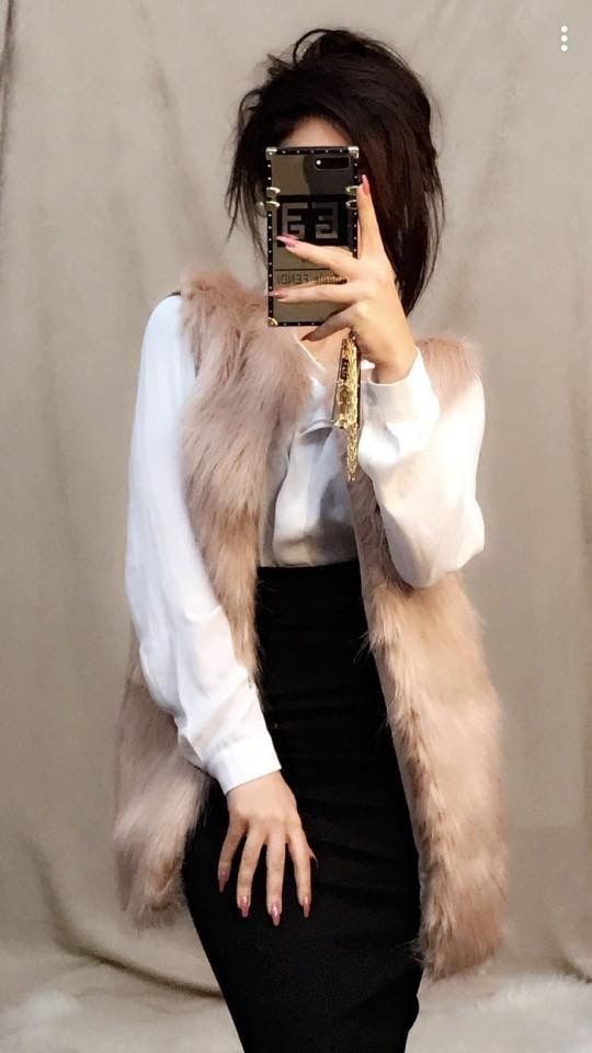 cute-girl-photo-dp-instagram-hidden-face-cartoon