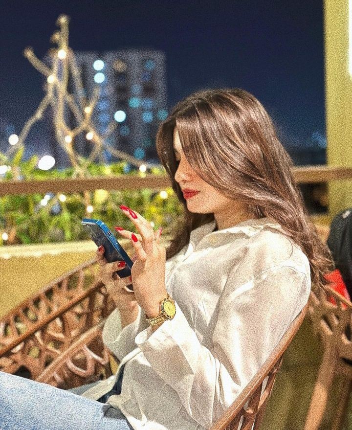 girl-photo-dp-instagram-comments