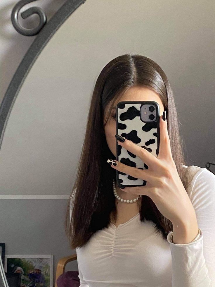 mirror-selfie-boy-dp-stylish