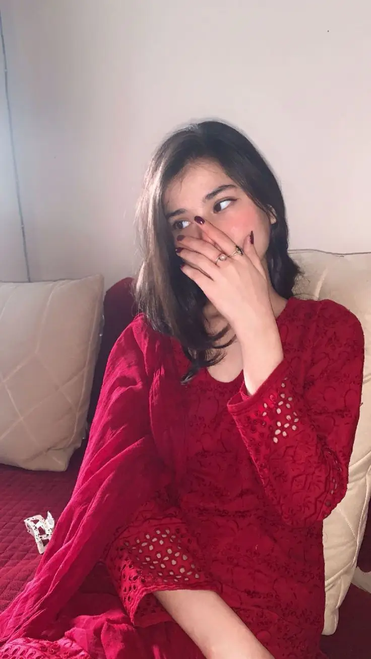 aesthetic-dp-for-instagram-for-girl-attitude