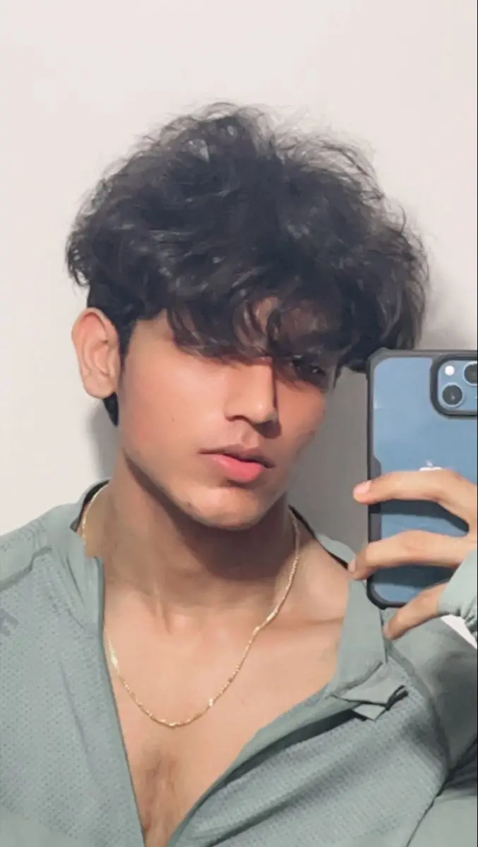 attitude-boys-dp-aesthetic