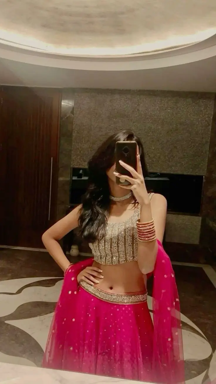 attitude-girl-dp-for-instagram-black-in-english