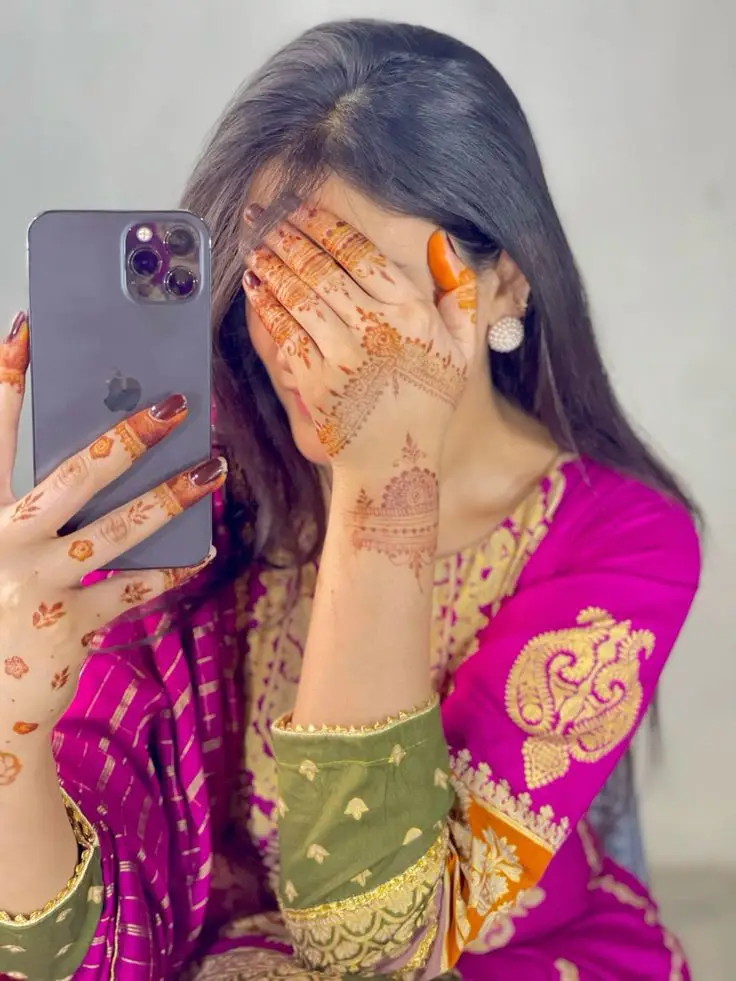 attitude-girl-dp-for-instagram-cartoon