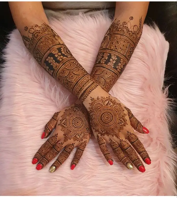 back-hand-mehndi-design-arabic-easy