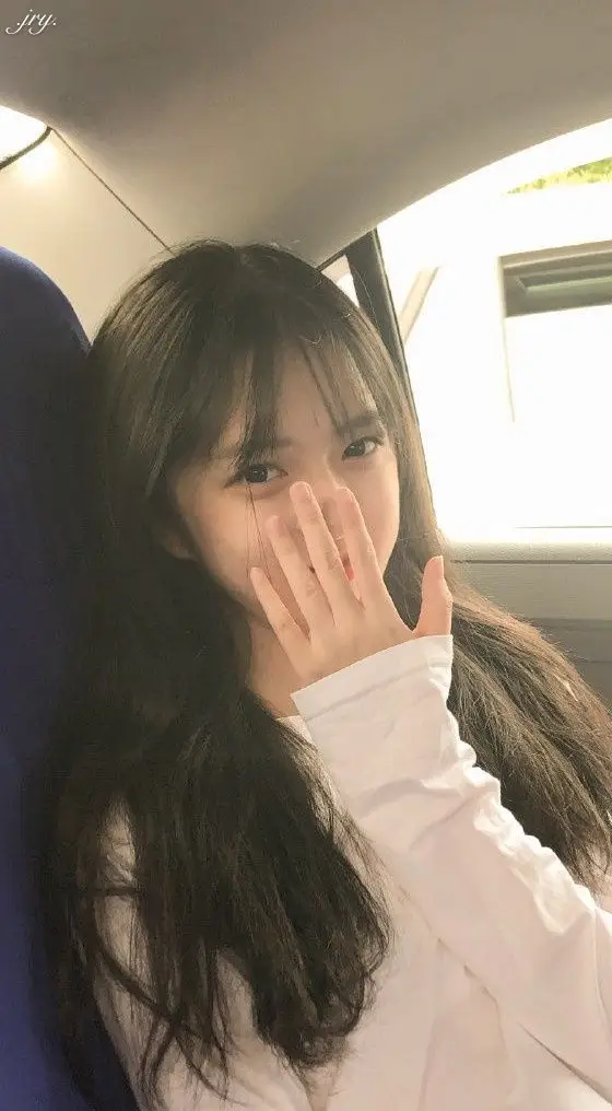 black-dress-korean-girl-dp