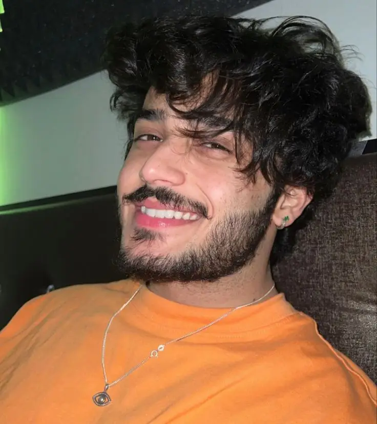 boys-attitude-dp-black-and-white