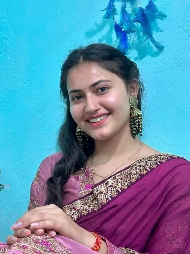 cute-single-girl-dp-cartoon