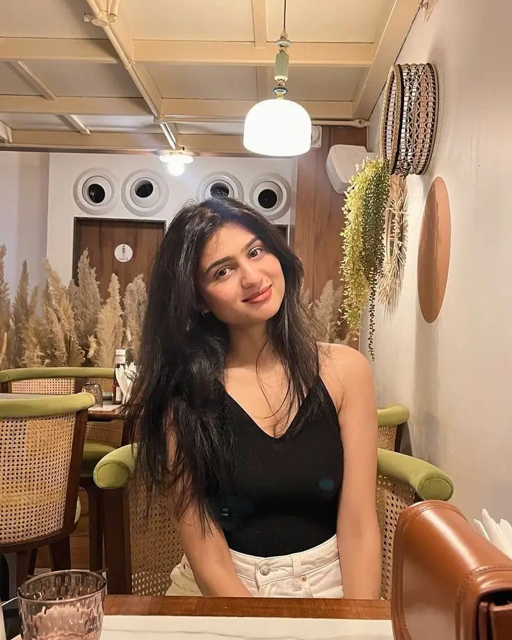 indian-beautiful-girls-photos