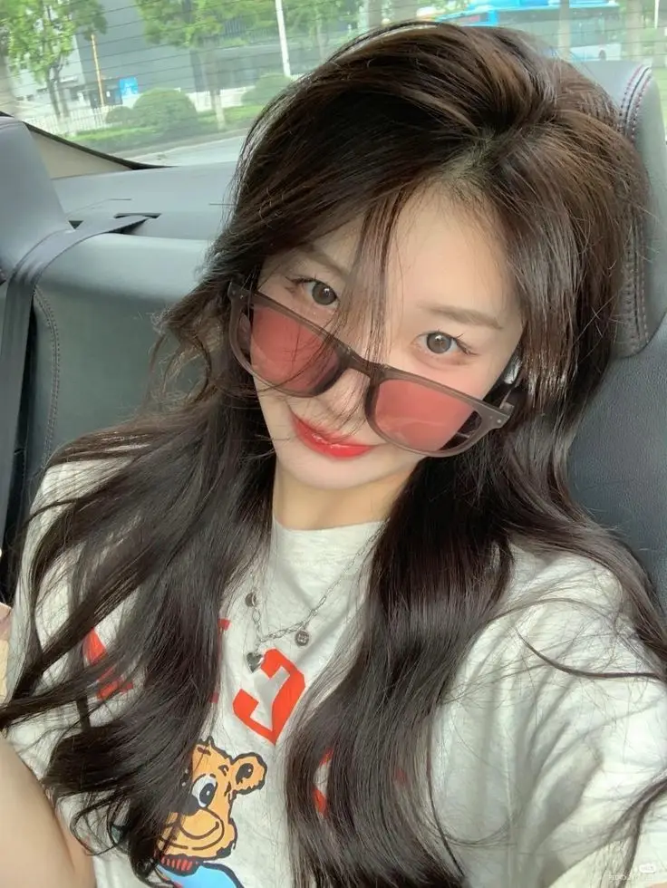 korean-girl-cute-dp-for-instagram