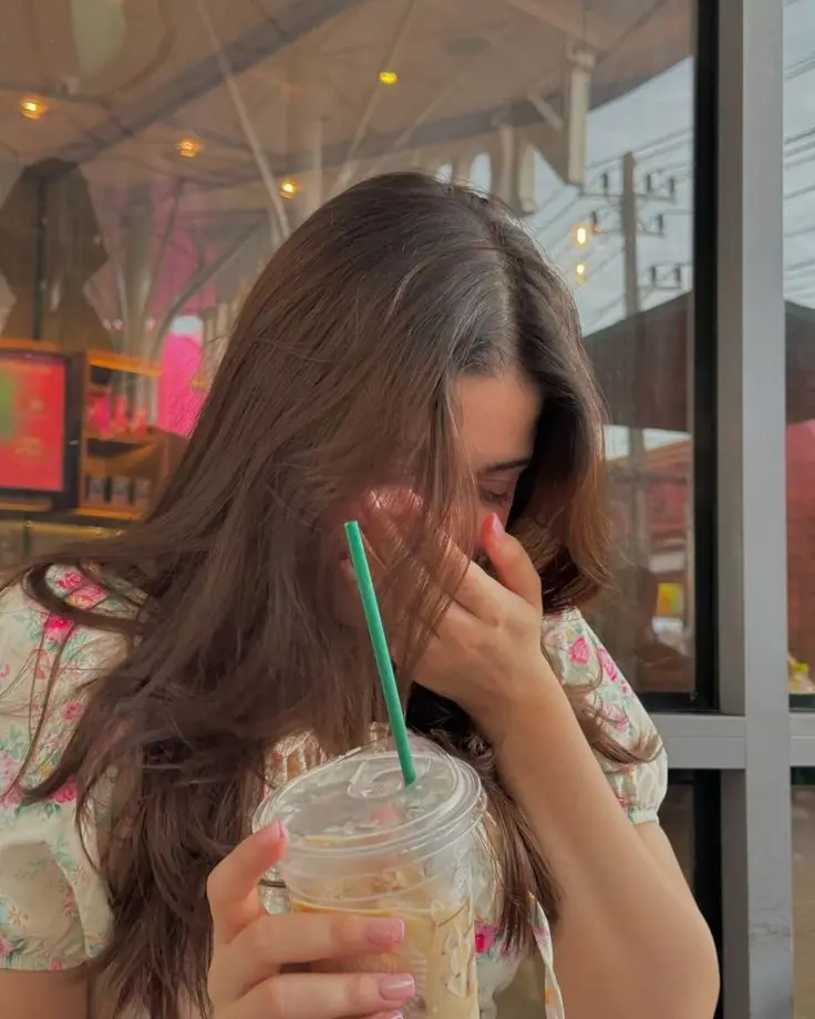 ladki-ki-dp-attitude