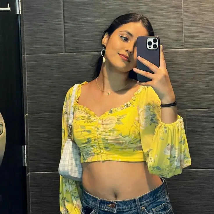 ladki-ki-photo-acchi-si