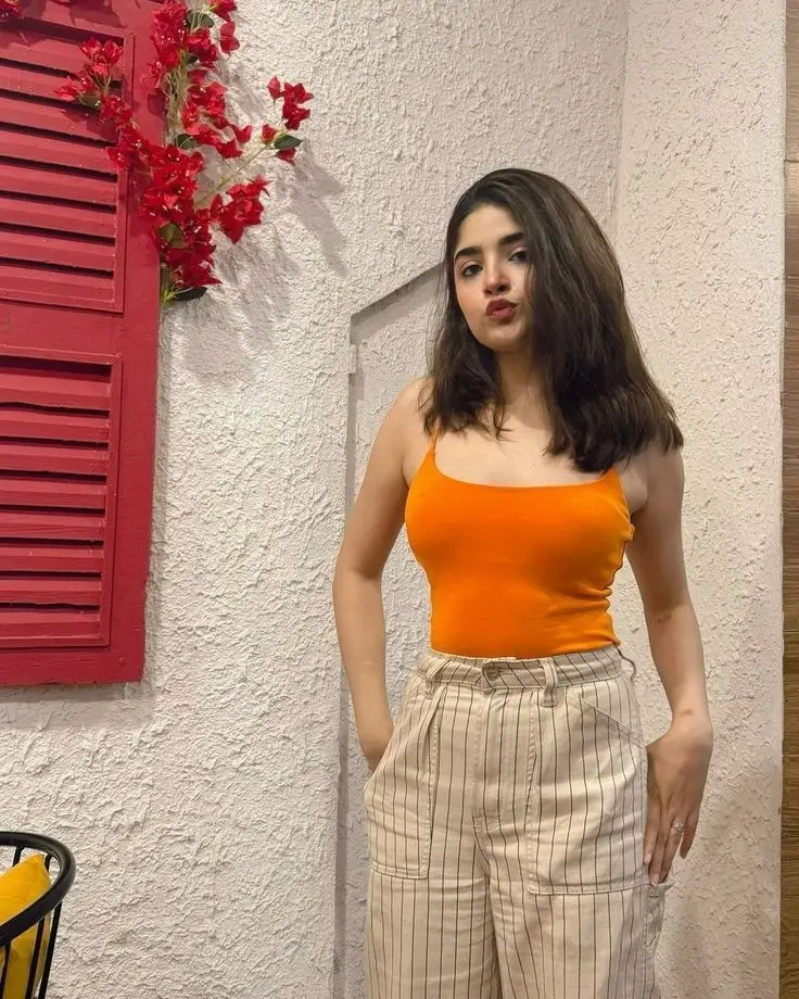 latest-dp-pic-for-girls-fb